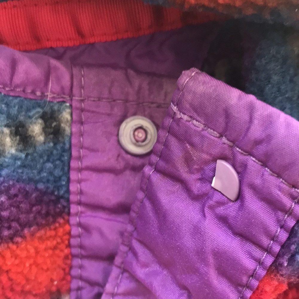 Patagonia Fleece Pullover (kids' size 4) - Picture 8 of 9
